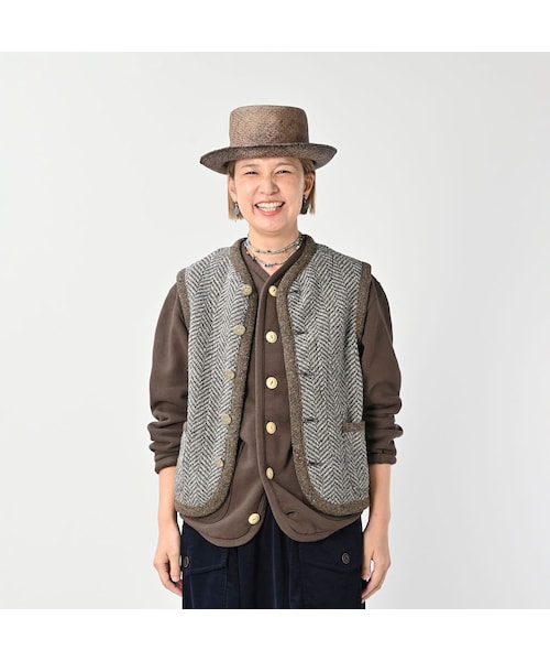 45R モンブランヘリンボンの908ベスト 45R（フォーティファイブアール）の「モンブラウンへリンボンの908