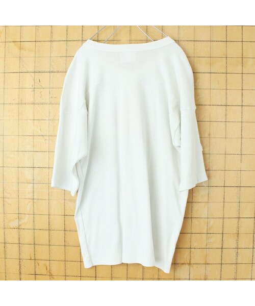 --（--）の「70s 80s CANADA製 SUNBURST FASHIONS O.S.L.C. C.A.J.O. COUCHICHING プリントフットボールTシャツ ホワイト メンズL 5部袖 アメリカ古着（Tシャツ/カットソー・レディース・ホワイト・L）」の3枚目の写真