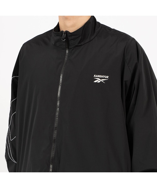 Reebok（リーボック）の「KANGHYUK ロゴ トラックジャケット / STITCHED LOGO TRACK JACKET （ダークグレー）（その他・ダークグレー）」の6枚目の写真