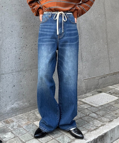CIAOPANIC TYPY(チャオパニックティピー)の「【HENRY】vintagedenim/ウエスト紐ベルト付きワイドデニム(デニムパンツ・レディース・ブルー/ネイビー・M/S/XS/L)」の2枚目の写真