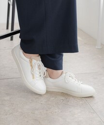 Elura（エルーラ）の「＜Sapofeet（サポフィート）＞ＺＩＰスニ－カー（その他）」