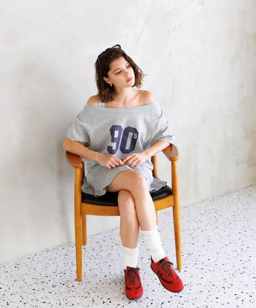 FOREVER 21（フォーエバー トゥエンティーワン）の「ローカットスニーカー（その他・レッド30/キャメル54/イエロー60・M(23.0~23.5cm)/L(24.0~24.5cm)）」の7枚目の写真
