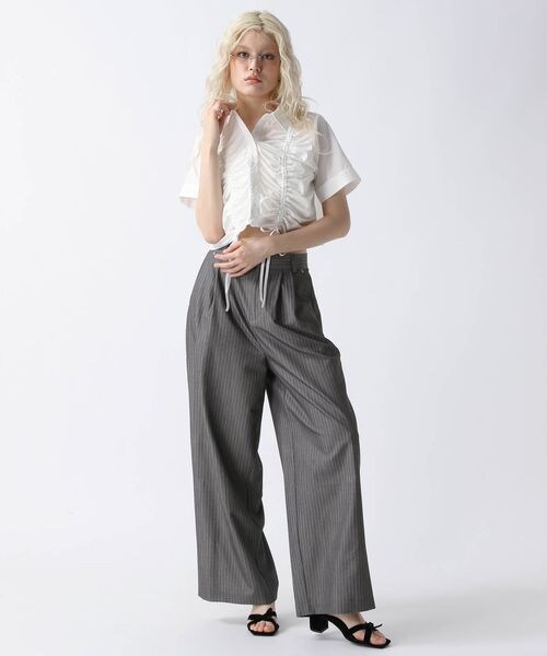 FOREVER 21(フォーエバー トゥエンティーワン)の「ストライプスラックス(フォーマルスーツ/小物・グレー10/ネイビー88・S/M)」の12枚目の写真