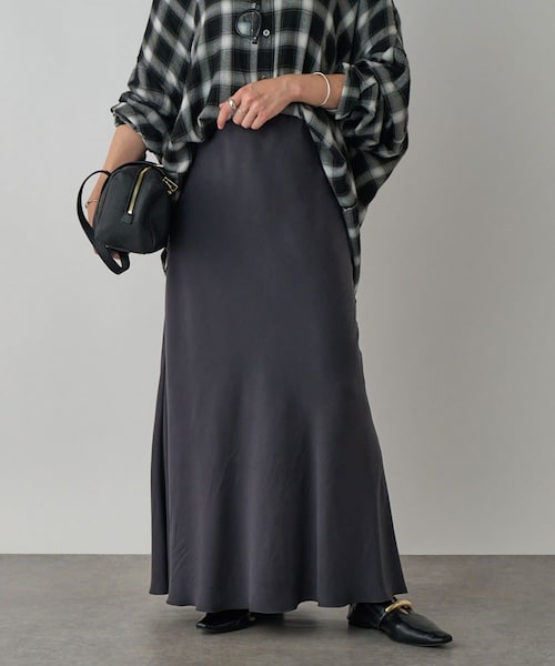 RIVE DROITE（リヴドロワ）の「予約【上品な揺れ感】キュプラ混