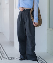 Kastane（カスタネ）の「【予約販売8.14(木) ①12:00開始 ②19:00開始/YAMADA企画/2サイズ展開/WEB限定】スーパーハイデザインタックパンツ（スラックス・レディース）」