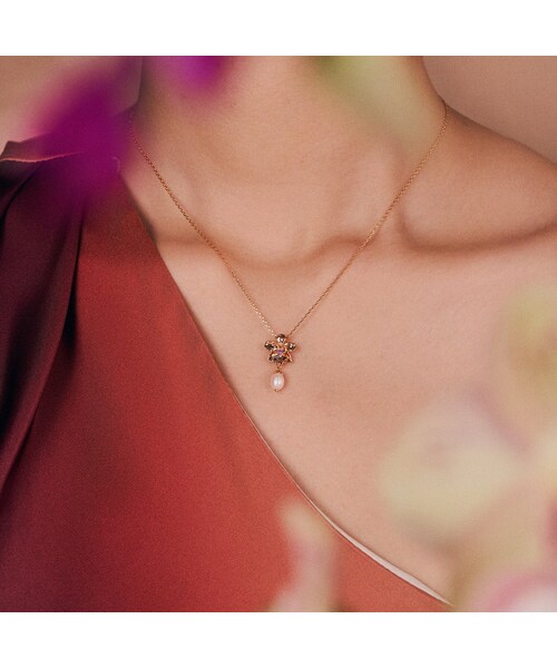 By Invite Only（バイインバイトオンリー）の「Gold Vanda Necklace（その他・レディース・Gold・Other）」の4枚目の写真