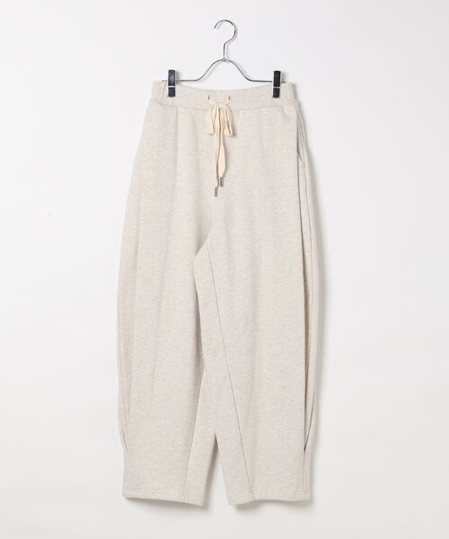 BAYFLOW(ベイフロー)の「裏毛タックパンツ(WOMEN)(その他・モクグレー(15)/ナチュラル(51)・F)」の3枚目の写真