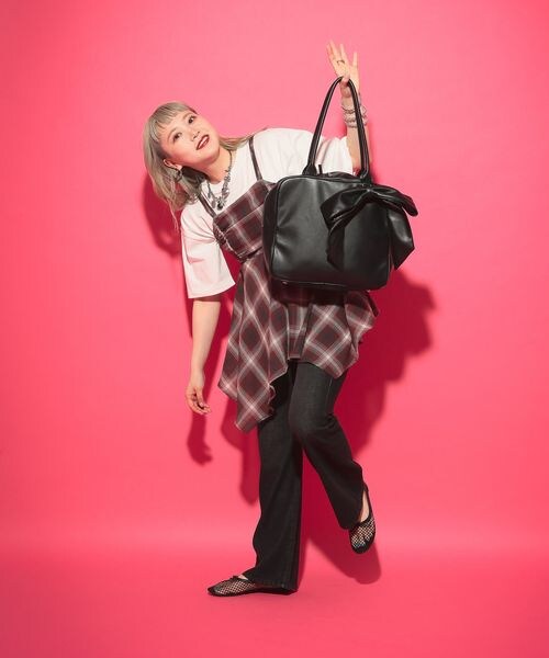 LOWRYS FARM（ローリーズファーム）の「でかリボンボストンBAG