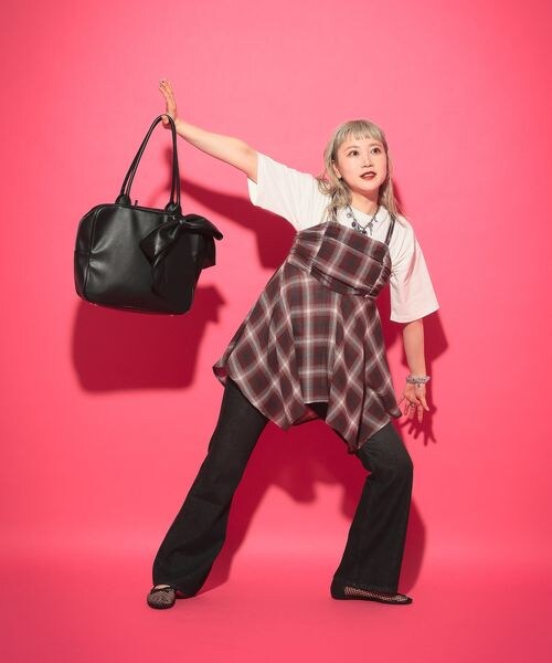 LOWRYS FARM（ローリーズファーム）の「でかリボンボストンBAG