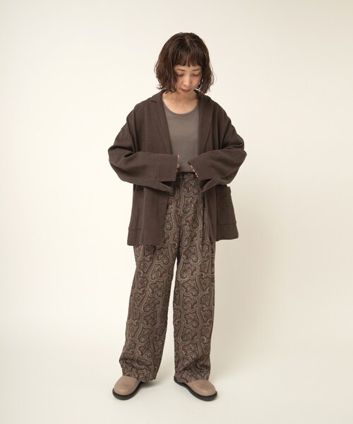 RNA-N（アールエヌエーエヌ）の「R4373 ヴィンテージペイズリーパンツ（パンツ・レディース・チャコールベース/ブラウンベース/ネイビーブルーベース）」の11枚目の写真