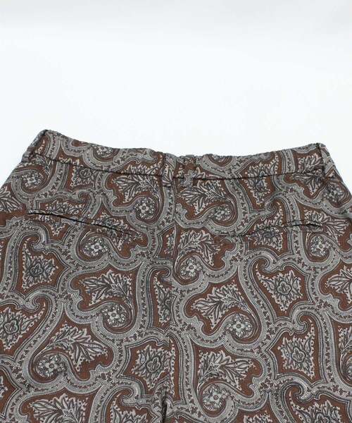 RNA-N（アールエヌエーエヌ）の「R4373 ヴィンテージペイズリーパンツ（パンツ・レディース・チャコールベース/ブラウンベース/ネイビーブルーベース）」の16枚目の写真