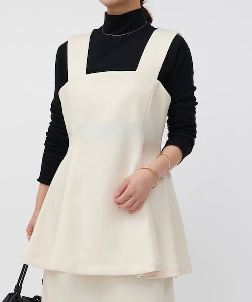 LIVETART（リヴェタート）の「フレアビスチェ（キャミソール・レディース・ブラック/アイボリー・F）」の2枚目の写真