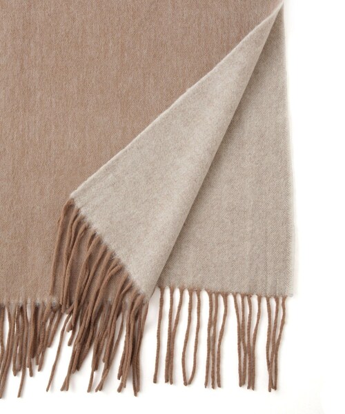 ROPE'（ロペ）の「ラムウールリバーシブルストール（ストール/ショール・レディース・チャコール/ベージュ・F）」の10枚目の写真