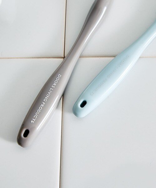 URBAN RESEARCH DOORS（アーバンリサーチドアーズ）の「DOORS LIVING PRODUCTS　歯ブラシ（その他雑貨・メンズ・クールブルー/グレー・-）」の7枚目の写真