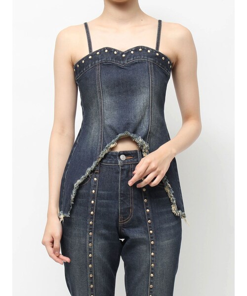EVRIS（エヴリス）の「スタッズモチーフデニムキャミ【セットアップ着用可能】（キャミソール・レディース・アイスブルー/インディゴ・F）」の13枚目の写真