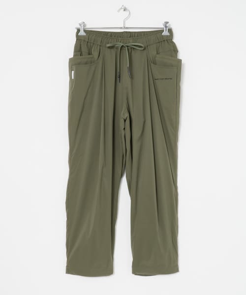 URBAN RESEARCH（アーバンリサーチ）の「SFC　WIDE TAPERED EASY PANTS（その他パンツ・メンズ・Blue/Olive/Navy/Black・M/L）」の2枚目の写真