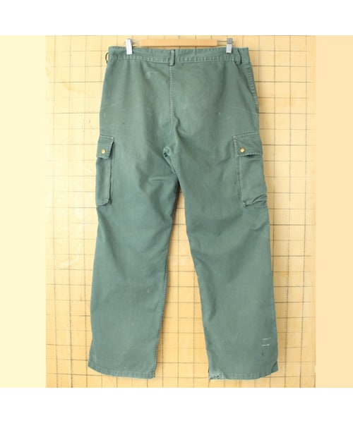 --（--）の「EURO ミリタリー ヘリンボーンツイル ワークカーゴパンツ カーキ グリーン W36相当 ヨーロッパ古着（カーゴパンツ・レディース・グリーン・W36）」の4枚目の写真