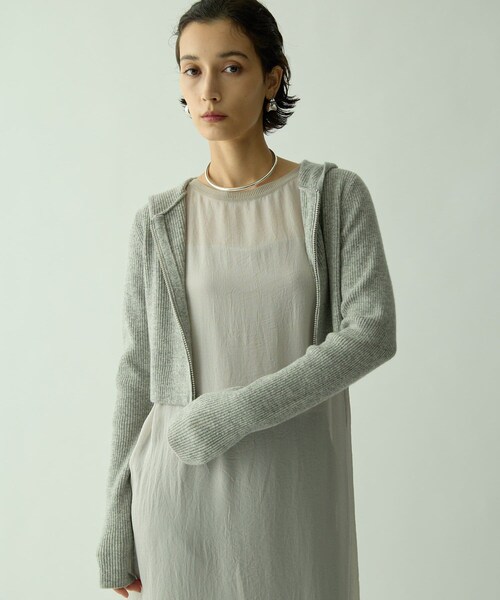 Drawing Numbers（ドローイング ナンバーズ）の「クロップドZIP