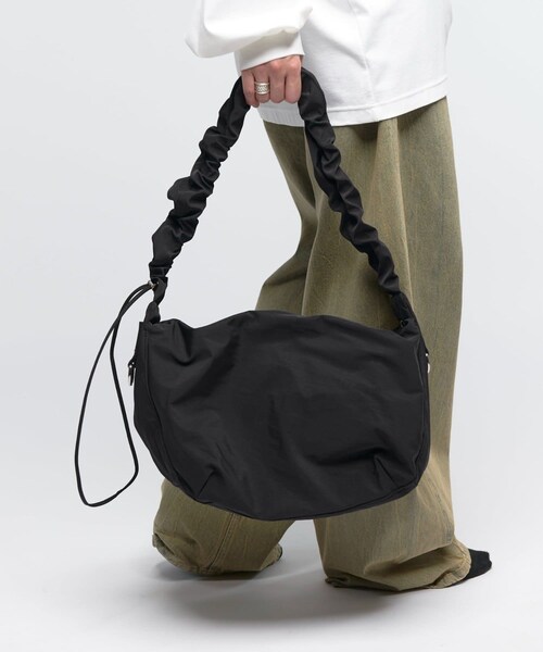 Lui's（ルイス）の「ドレープショルダーバッグ（）」 - WEAR
