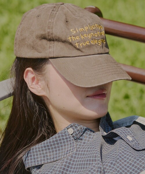 Kastane（カスタネ）の「【WHIMSIC】ピグメントダイロゴキャップ