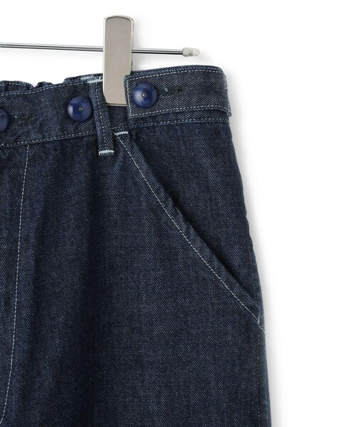 ADAM ET ROPE'(アダムエロペ)の「【KURO for SALON(クロ)】別注EASY TUCK DENIM INDIGO / デニムパンツ(デニムパンツ・レディース・ネイビー・0/1)」の11枚目の写真