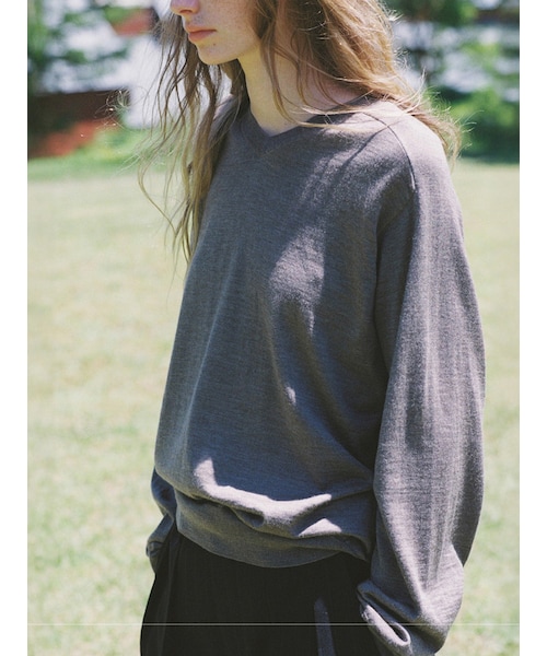 LIDNM（リドム）の「W/Si/Ca 18G V Neck Knit（ニット/セーター