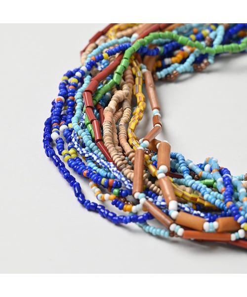 45R（フォーティファイブアール）の「ビーズdeレイレイネックレス（パンツ・メンズ・05-オフミックス/53-アカミックス/72-ブルーターコイズ・00-フリー）」の10枚目の写真