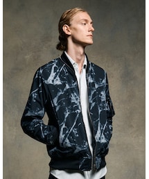 wjk（ダヴルジェイケイ）の「neck zip blouson（その他）」
