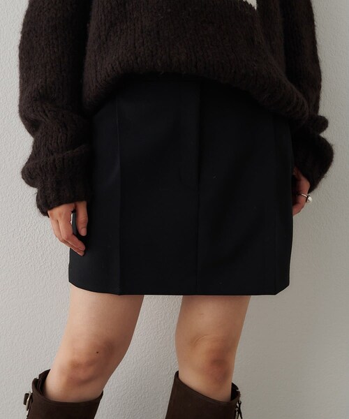 タックミニスカート