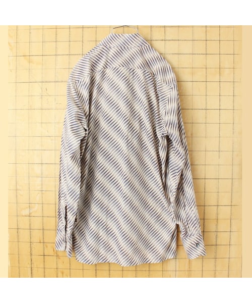 --(--)の「70s 80s USA Bill Blass 総柄ライトフランネルシャツ ネイビー ベージュ メンズL 長袖 アメリカ古着(シャツ/ブラウス・レディース・ブルー・L)」の3枚目の写真