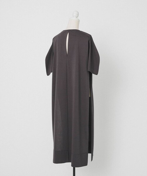 LAATO（ラート）の「side slit one-piece（ワンピース・レディース・ミスト/シャドウ・FREE）」の18枚目の写真