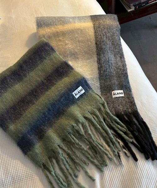 ALAND(エーランド)の「予約ALAND/ボーダーマフラー(その他・ブラウン×ブラック(50)/グリーン×ブルー(70)・F)」の2枚目の写真