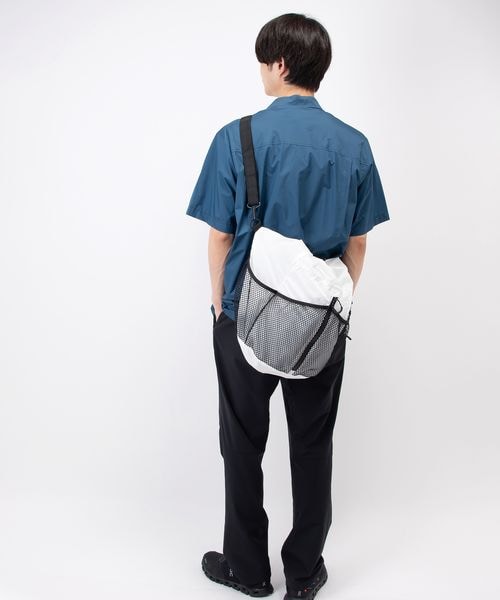 karrimor(カリマー)の「UL ナップサック(バッグ・FeatherWhite(01)/Black(09)/Dark Charcoal(19)・FREE)」の4枚目の写真