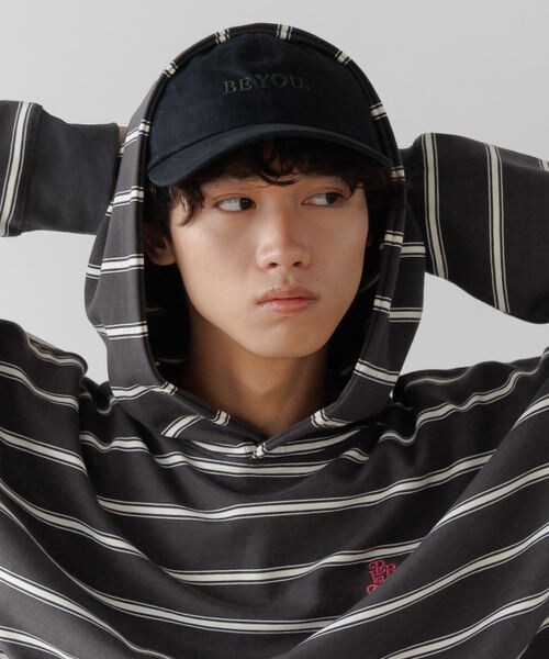 PAGEBOY（ページボーイ）の「アソートロゴキャップ（帽子・オフホワイト05/ブラック09/リアルツリー15・FREE）」の2枚目の写真