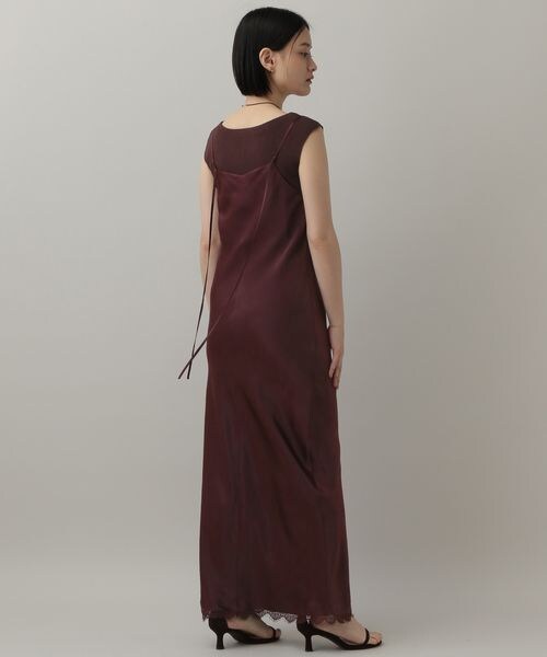A part by(アパートバイ)の「カトリーヌサテンキャミワンピース(ワンピース/ドレス・レディース・アイボリー 08/ボルドー 38/ネイビー 88・FREE)」の22枚目の写真