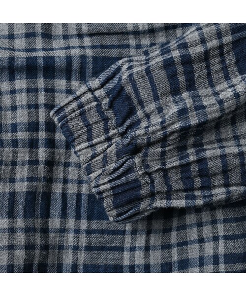 45R（フォーティファイブアール）の「ふわふわ二重織のシャーリングブラウス（インディゴ）（その他・レディース・75-タータンチェック/91-ギンガム・00-フリー）」の15枚目の写真