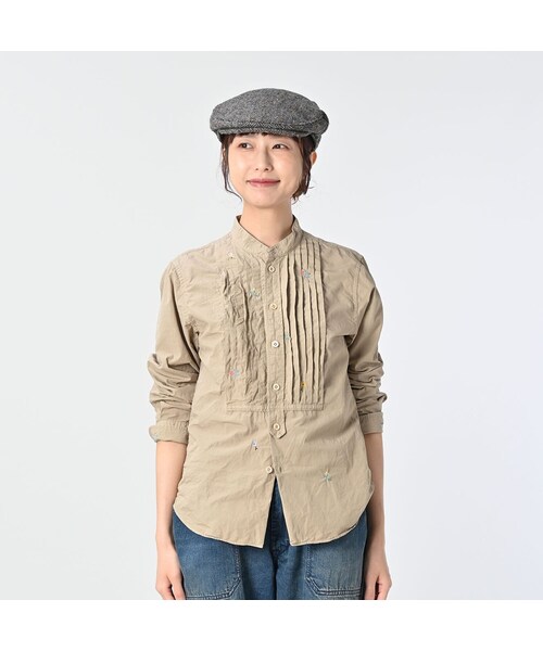 45R（フォーティファイブアール）の「ダンプ小花刺繍のピンタックプティローファーシャツ（再び）（その他・レディース・02-シロ/12-ベージュ/62-カーキ/75-ネイビー・02-M/03-L）」の7枚目の写真