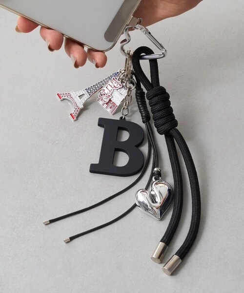 BEARDSLEY（ビアズリー）の「バッグチャーム（その他・レディース・レッド/グリーン/ブラック・F）」の2枚目の写真