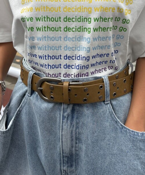 CIAOPANIC TYPY(チャオパニックティピー)の「【UNISEX】スタッズベルト(ベルト・レディース・レッド/ブラック/グレー/マスタード・ONE)」の4枚目の写真