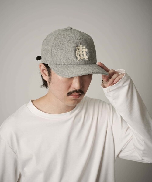 Lui's（ルイス）の「【CPH】6 PANEL CAP / WOOL CPH EMB（キャップ・メンズ・ブラック/グレー・F）」の2枚目の写真