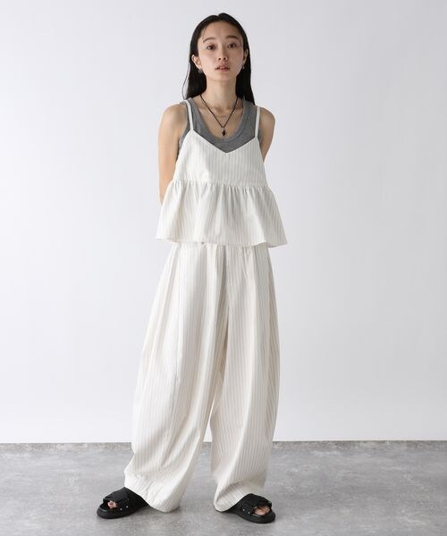 JEANASIS（ジーナシス）の「ウエストドロストコクーンパンツ（パンツ・レディース・ホワイト系その他(08)/ブラック(09)/ネイビー系その他(88)・S/M）」の11枚目の写真