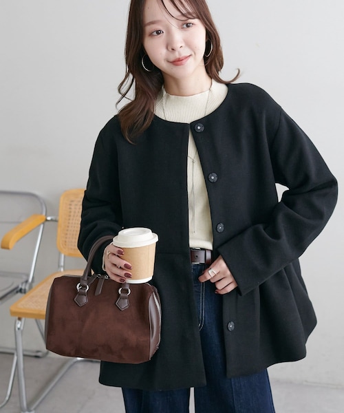 DISCOAT（ディスコート）の「中空糸ペプラムノーカラージャケット（ノーカラージャケット・レディース・チャコールグレー/ブラック・F）」の2枚目の写真