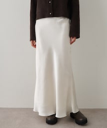 Whim Gazette（ウィムガゼット）の「サテンフレアスカート（スカート・レディース）」