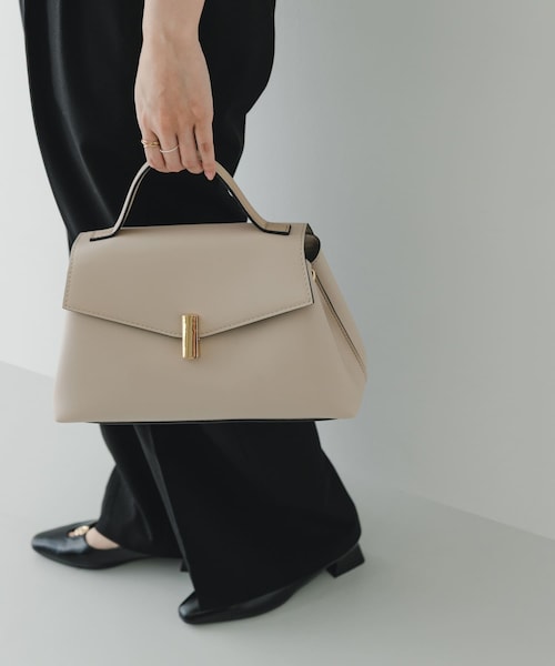 RODE SKO（ロデスコ）の「フラップワンハンドルバッグ（ハンドバッグ・レディース・BLACK/MOCHA/IVORY・One）」の6枚目の写真