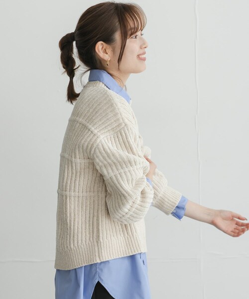 URBAN RESEARCH Sonny Label（アーバンリサーチサニーレーベル）の「モールヤーンクルーネックニットプルオーバー（ニット/セーター・レディース・オフ/ブラウン/グレージュ/ブルー・Free）」の8枚目の写真