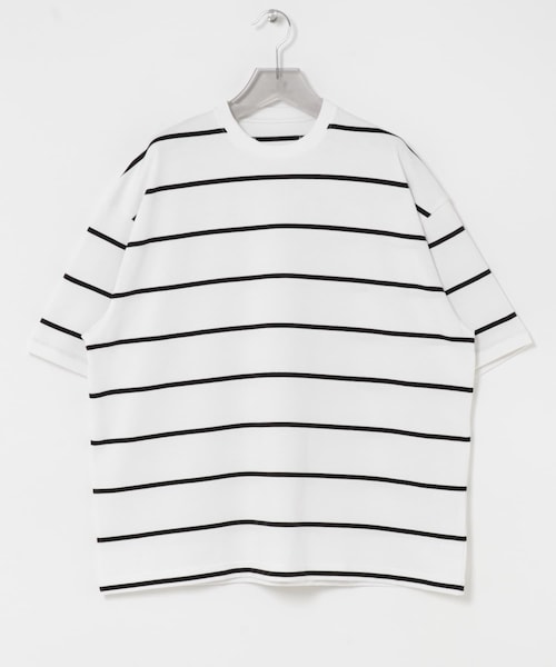 URBAN RESEARCH(アーバンリサーチ)の「dDdDdDd DAY 6 SHORT-SLEEVE T-SHIRTS(Tシャツ/カットソー・メンズ・FRIDAY・S/M/L/XL/XXL)」の1枚目の写真