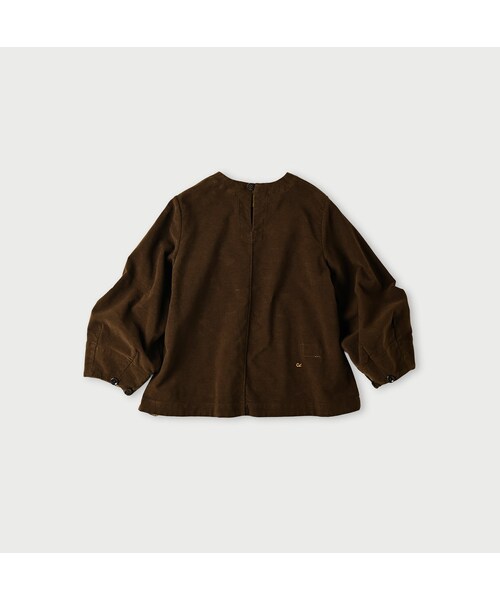 45R（フォーティファイブアール）の「モールサージストレッチのパフブラウス（その他・レディース・62-カーキ/75-ネイビー/83-茶/92-クロ・02-M/03-L）」の5枚目の写真