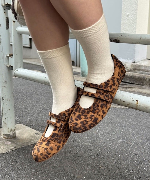 CIAOPANIC(チャオパニック)の「メリージェーンスニーカー(スニーカー・レディース・ブラウン/レッド・L/S/M)」の1枚目の写真