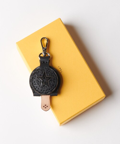 Lui's(ルイス)の「【ITTI】Art by ojagadesign NUNKI DIPLOFORD(キーホルダー・メンズ・オレンジ/ブラック・F)」の2枚目の写真