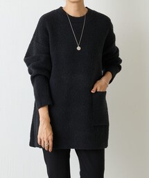 新品タグ付き　BEARDSLEY ビアズリー ウシロプリーツニット ブラック　F BEARDSLEY（ビアズリー）の「ブークレ接結スリットプルオーバー